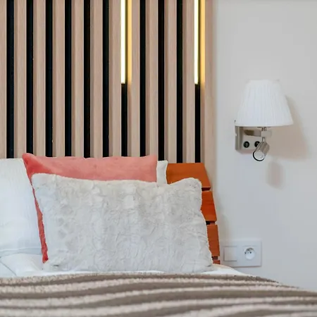 Apartament Nad Warta Z Parkingiem W Poznaniu By Renters * Posen